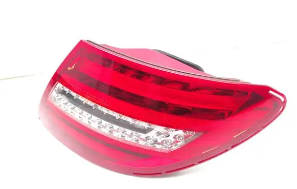 Mercedes-Benz C W204 Rear/tail lights 2048205864
