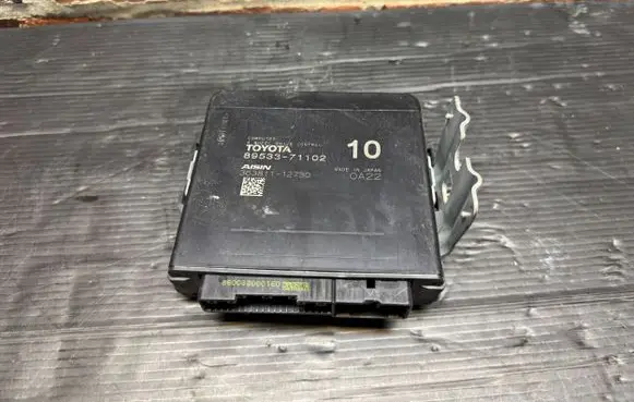 Toyota Hilux (AN120, AN130) Gearbox control unit/module 36381112730 8953371102