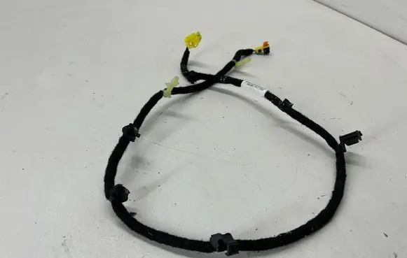 Jeep Cherokee Seat wiring loom 68105308AC P68105308AC