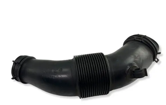 Volkswagen Touareg II Air intake duct part 7P0129627 7P0129627B