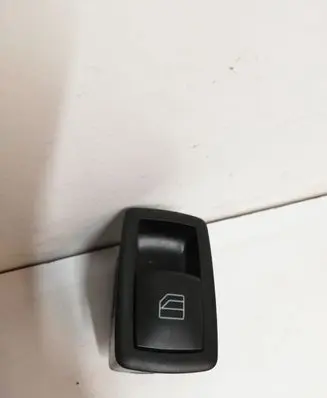 Mercedes-Benz ML W164 Electric window control switch A2518200510