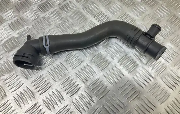 Volkswagen Tiguan Engine coolant pipe/hose 3C0122291