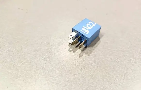 Hyundai Santa Fe Other relay 9522429800 XDZA