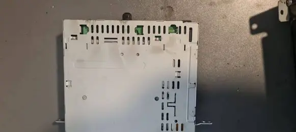 Volvo XC90 CD/DVD changer 30657551