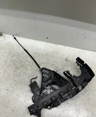 Volvo V50 Front door lock