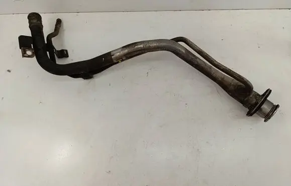 Fuel tank filler neck pipe