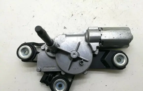 Ford Focus Rear window wiper motor BV6117K441AA