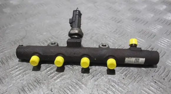Renault Megane III Fuel main line pipe A2C200001221