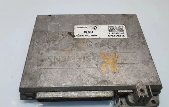 Renault Laguna I Engine control unit/module S101725114B HOM7700864275