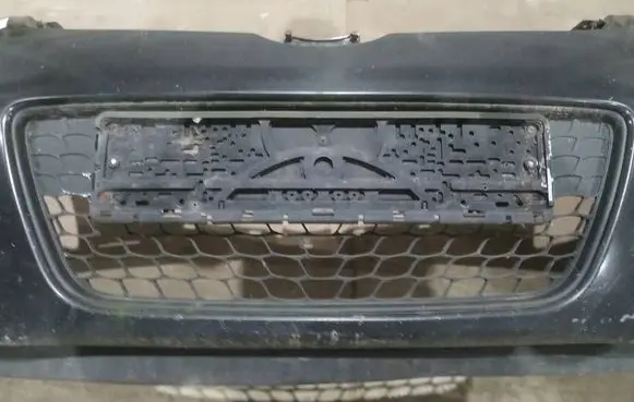 Hyundai i30 Front bumper lower grill