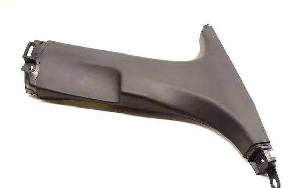 (B) pillar trim (bottom)