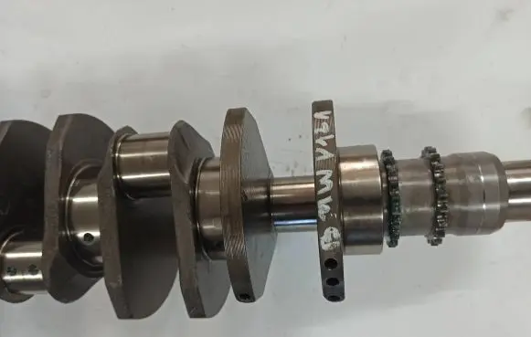 BMW 8 E31 Crankshaft 