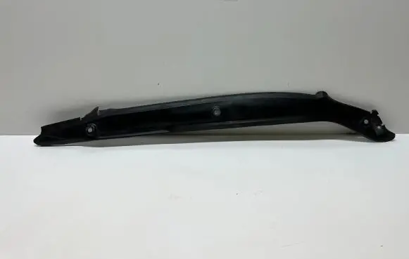 Volkswagen Touareg III Fender foam support/seal 760821112A
