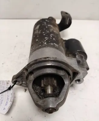 Opel Zafira A Starter motor 2339303220