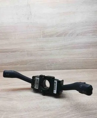 Audi A3 S3 8L Wiper turn signal indicator stalk/switch 8L0953513G