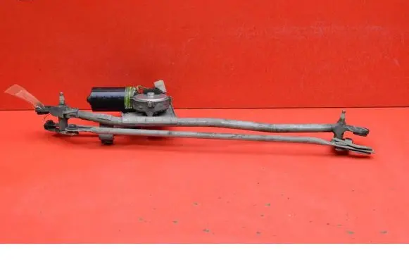 Audi A8 S8 D2 4D Front wiper linkage and motor 3397033175