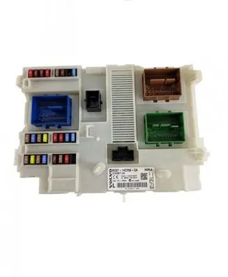 Volvo XC60 Fuse module 31343677aa