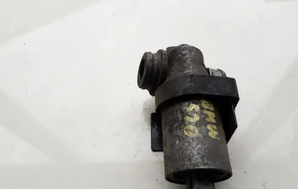 BMW 5 E39 Idle control valve (regulator) 0280140545 1744713