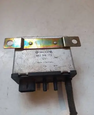 Audi A6 S6 C4 4A Other control units/modules 893919173