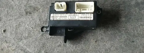 Lexus GX J120 Other control units/modules 8922760050