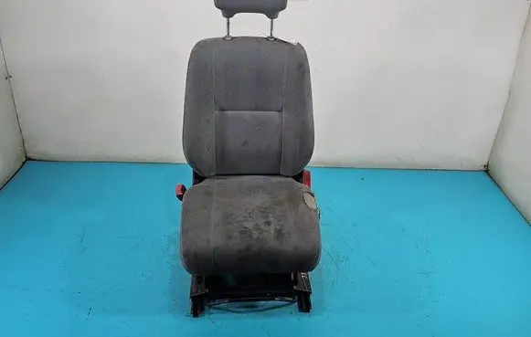 Volkswagen II LT Front driver seat IMPRK1501228