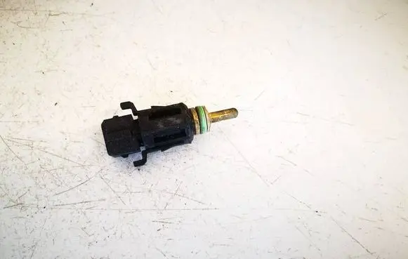 BMW 6 E63 E64 Coolant temperature sensor 143307702