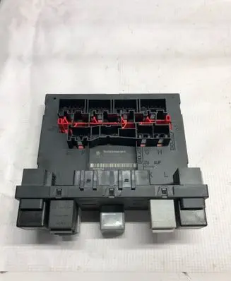 Volkswagen Caddy Comfort/convenience module 3C8937049D F005V00744