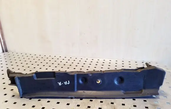 Fender foam support/seal
