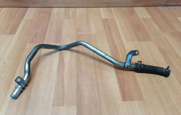 Jeep Cherokee III KJ Engine coolant pipe/hose