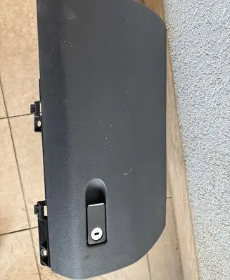 Mercedes-Benz E W212 Glove box A2126800291