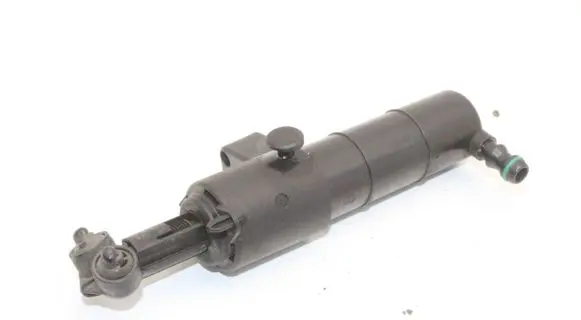 Mercedes-Benz E A207 Headlight washer spray nozzle A2078600147