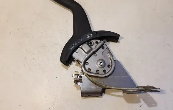 Mitsubishi Outlander Handbrake/parking brake lever assembly 