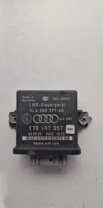 Volkswagen Touran I Light module LCM 1T0907357 5LA00837960
