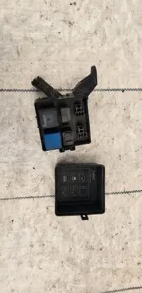 Mitsubishi Pajero Fuse box set Mr482591