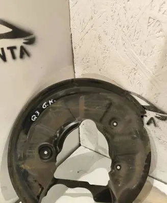 Audi Q3 8U Rear brake disc plate dust cover 5q0615611