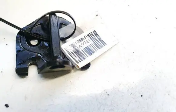 Ford Mondeo MK IV Rear door lock loop/hook striker 6g91r21982fbb 6g91-r21982-fbb
