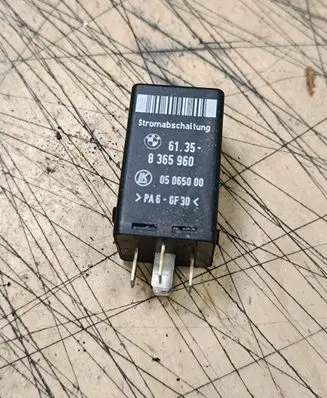 BMW X5 E53 Other relay 61358365960 8365960