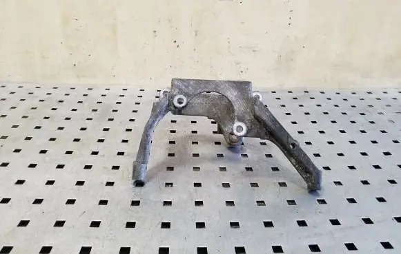 Audi A6 S6 C5 4B Power steering pump mounting bracket 078145383G