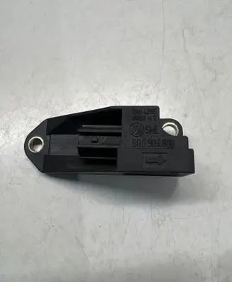 Volkswagen Caddy Airbag deployment crash/impact sensor 6Q0909606 5WK42895
