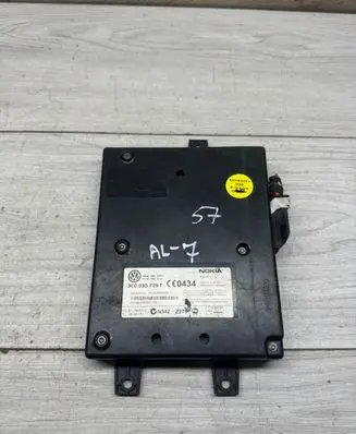 Volkswagen PASSAT B6 Phone control unit/module 3C0035729F 00104AE86B29 ND342Z276