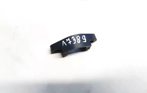 Mazda CX-7 Fuel Injector clamp holder