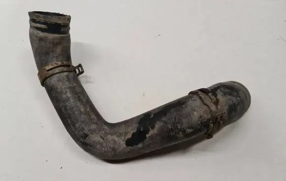 Opel Zafira A Engine coolant pipe/hose 90573220 1391637