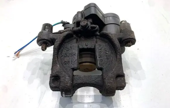 Ford Escape III Rear brake caliper 