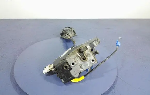 Peugeot Expert Rear door lock 9681336180
