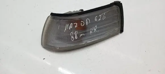 Mazda 626 Front indicator light 082161529