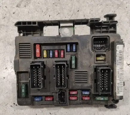 Citroen C3 BSM Control unit 9643498780