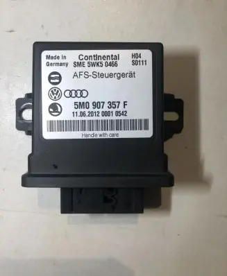 Volkswagen PASSAT CC Light module LCM 5M0907357F