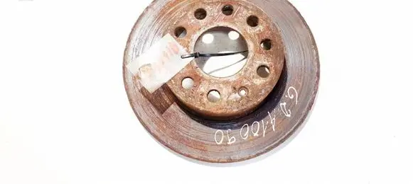 Volkswagen Touran I Rear brake disc neventiliuojamas