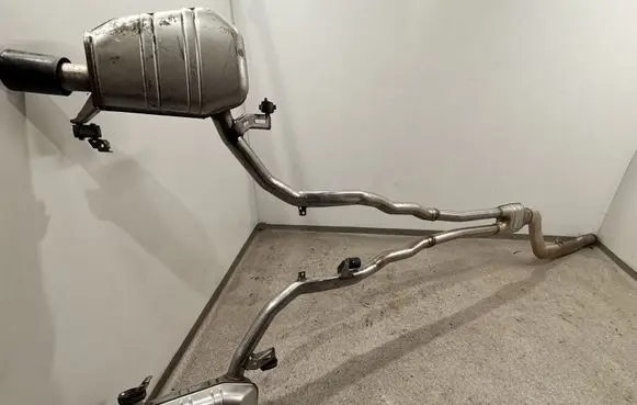 BMW 6 F06 Gran coupe Muffler/silencer 7812394 8517667 7812397