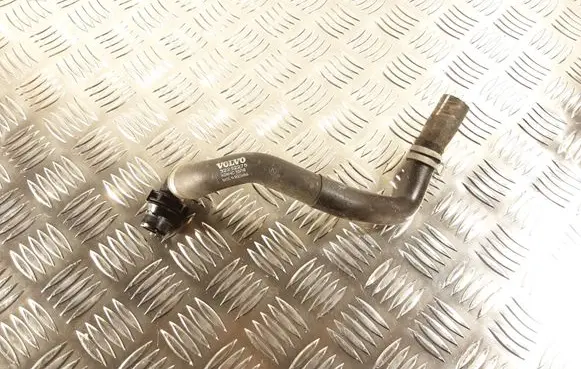 Volvo XC60 Engine coolant pipe/hose 32252275